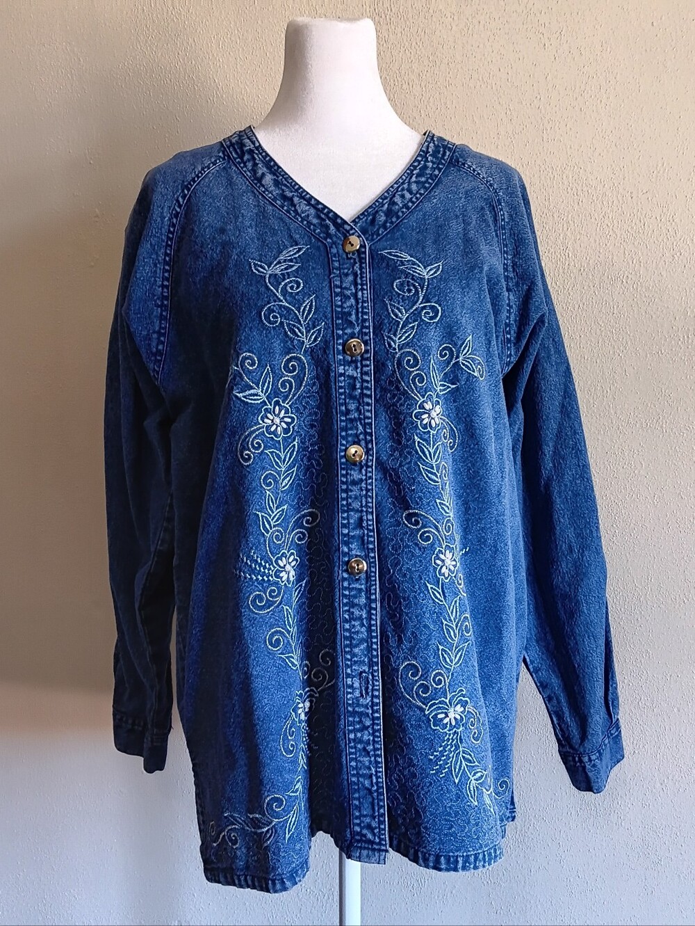 Vintage 90s Embroidered & Beaded Blue Denim Button Up Shirt Jacket, Medium